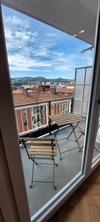 Alojamiento Moderno Y Sofisticado Con Vistas A La Ciudad Bilbao Exterior foto